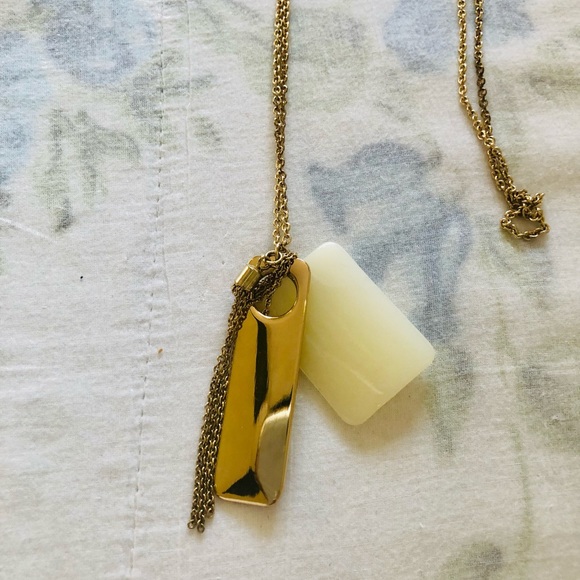 Simple, Long and Classy Necklace - Picture 2 of 2